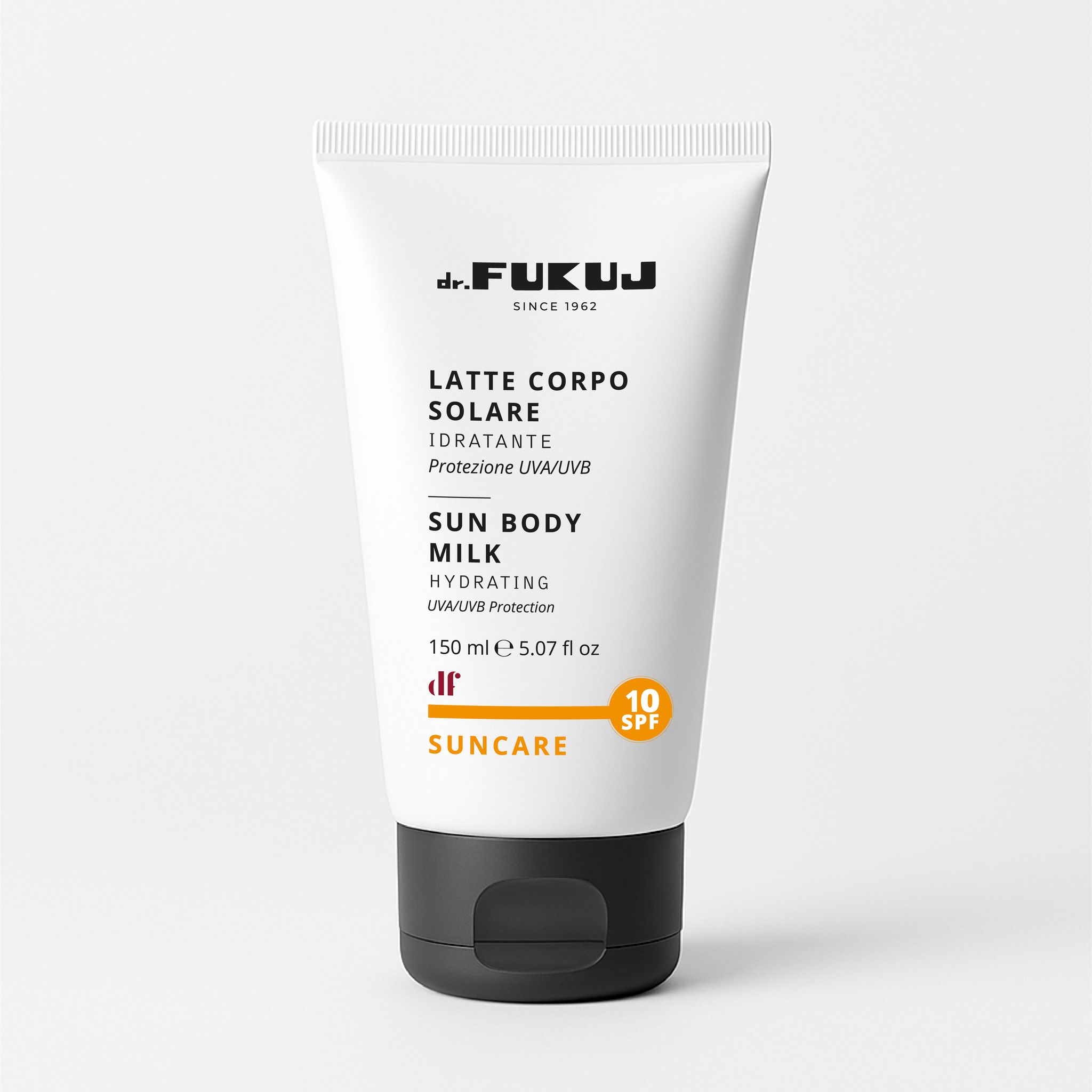 Tubo bianco con tappo nero. Scritta: Dr. Fukuj, Latte Corpo Solare, Sun Body Milk, SPF 10. Idratante.