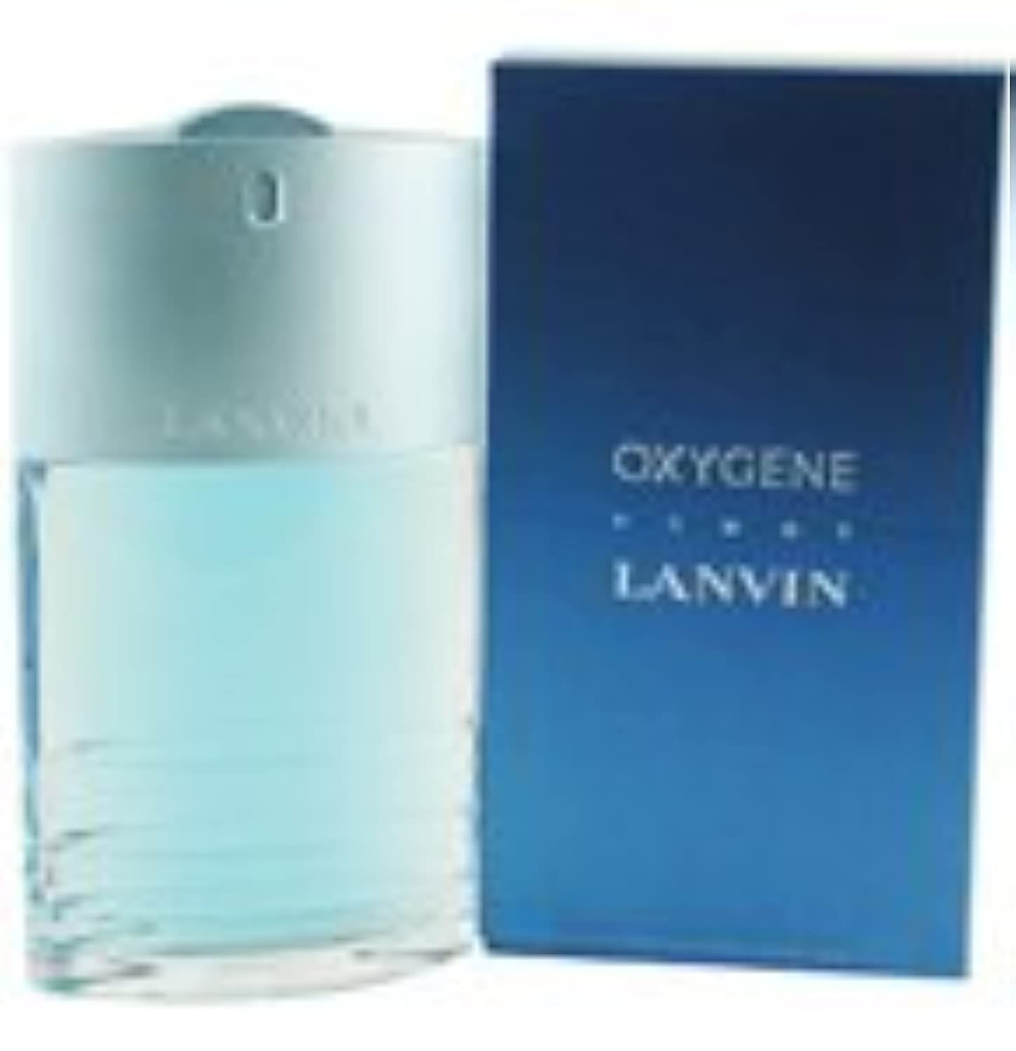 Flacone e scatola di profumo blu. "Oxygene Homme" e "Lanvin" sulla scatola. Il flacone è blu e trasparente.