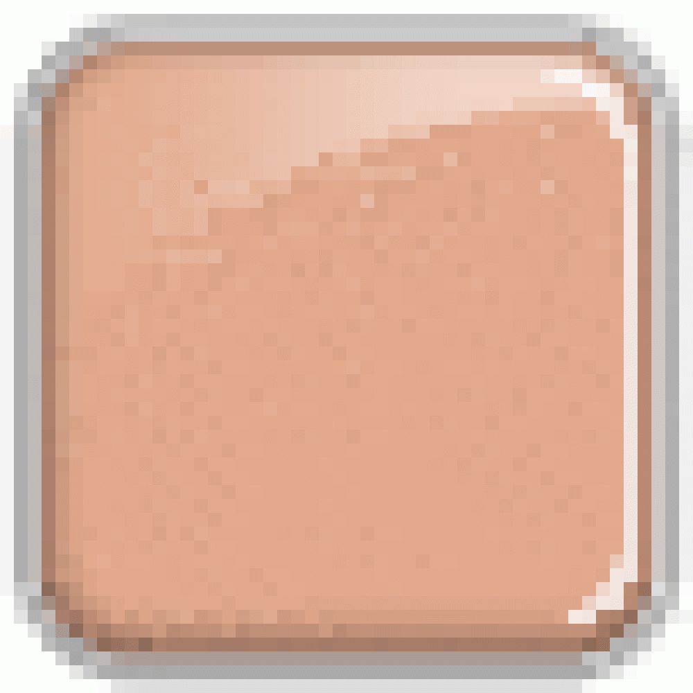 Fondotinta in crema rosa, forma quadrata con angoli arrotondati, superficie lucida.