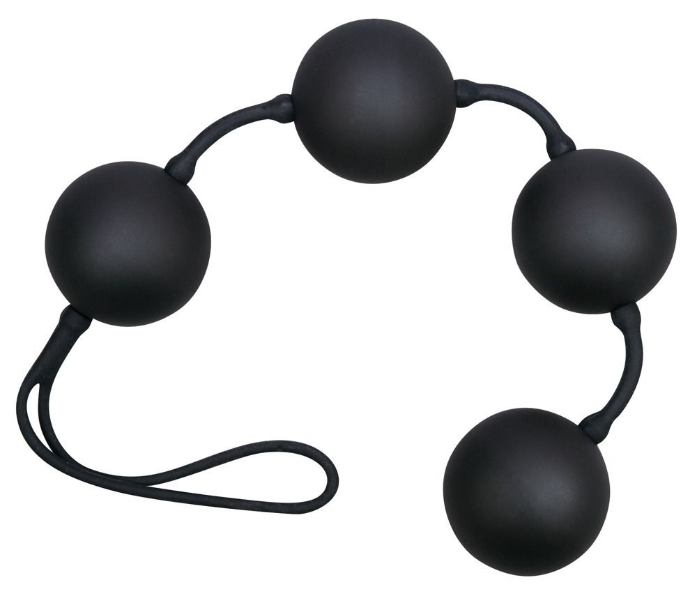 Quattro sfere nere collegate da cordini, con un anello.