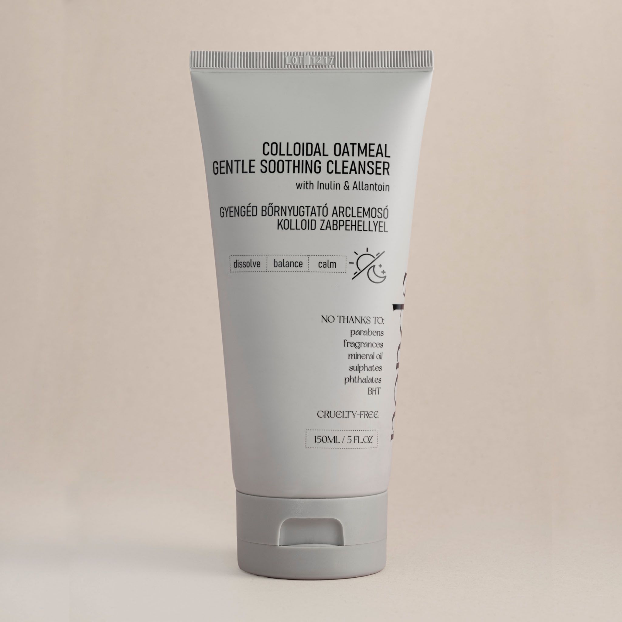 Tubo di crema con SPF 50.