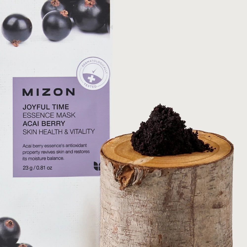 Confezione prodotto con testo: MIZON Joyful Time Essence Mask Acai Berry. Dermatologicamente testato. Massa nera su ceppo.