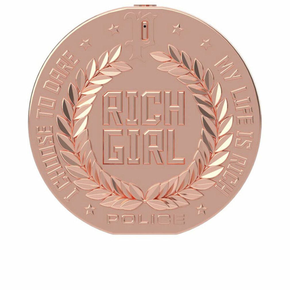 Contenitore rotondo color oro rosa. Scritta: RICH GIRL, POLICE. Corona d'alloro e testo circondano il logo. Stelle.