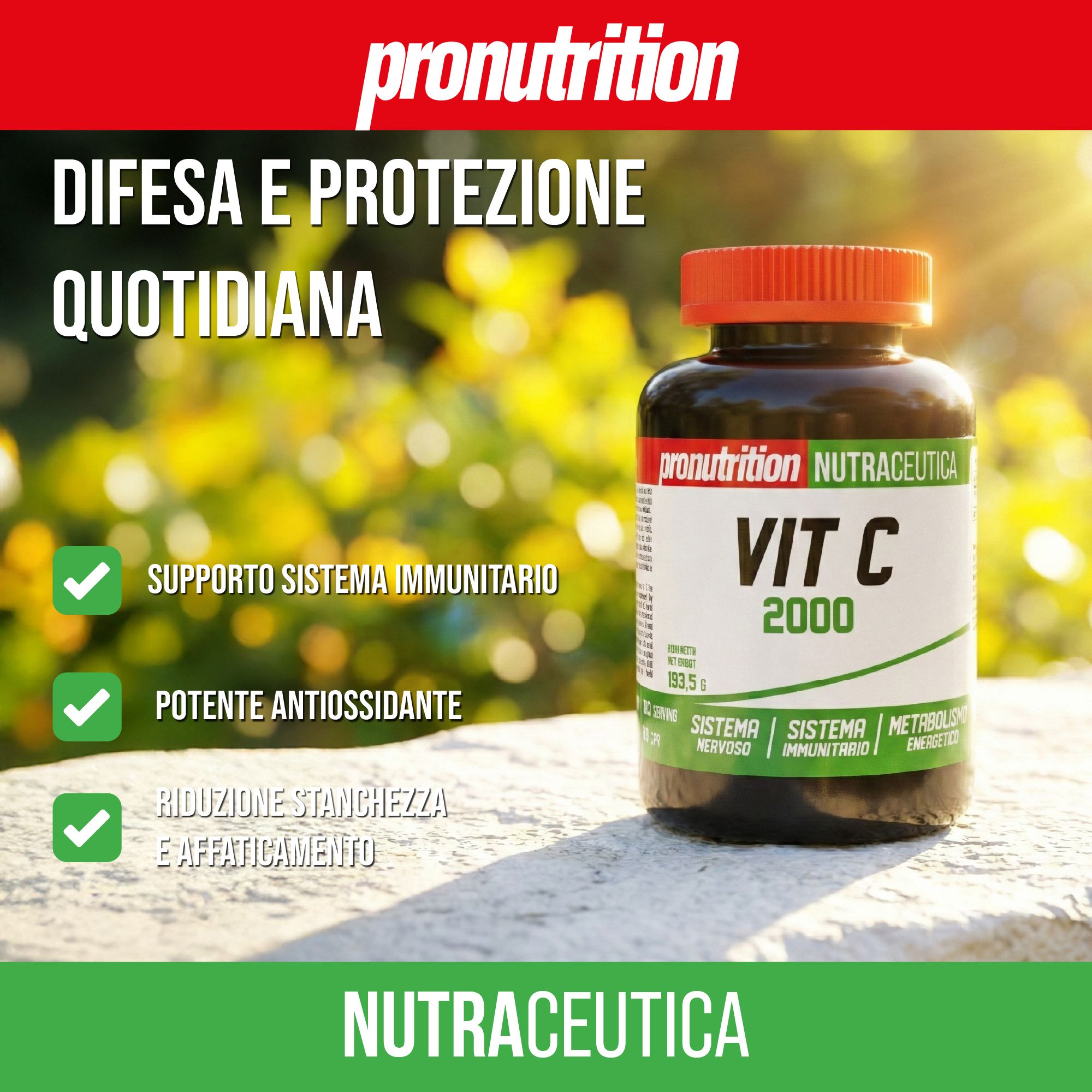Flacone marrone con tappo rosso. Scritta: Vit C 2000. Testo: SUPPORTA SISTEMA IMMUNITARIO, POTENTE ANTIOSSIDANTE, RIDUZIONE STANCHEZZA.