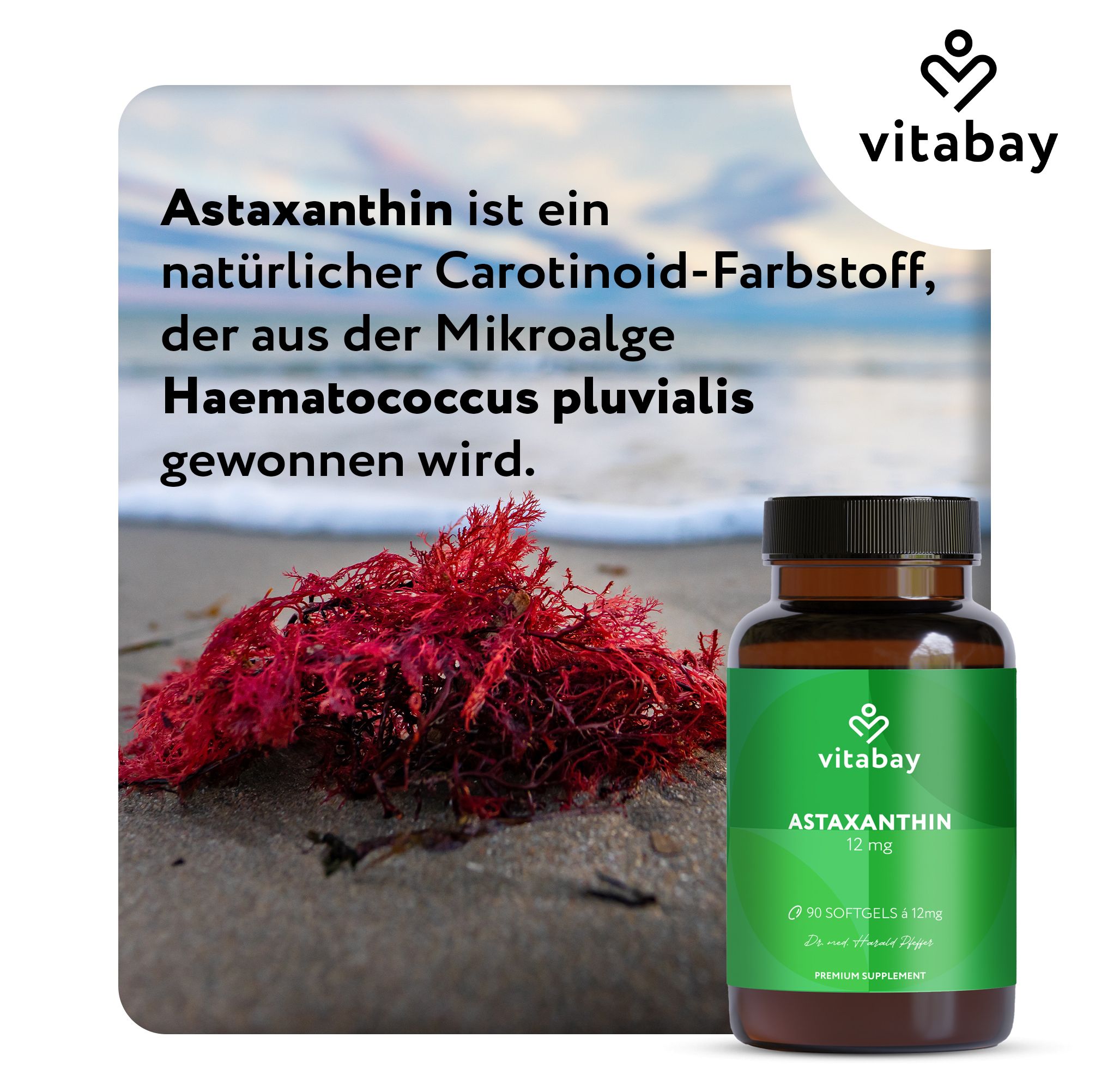 Alghe rosse sulla spiaggia e una bottiglia. Scritta: Astaxantina 12 mg, 90 capsule. Marchio: Vitabay.