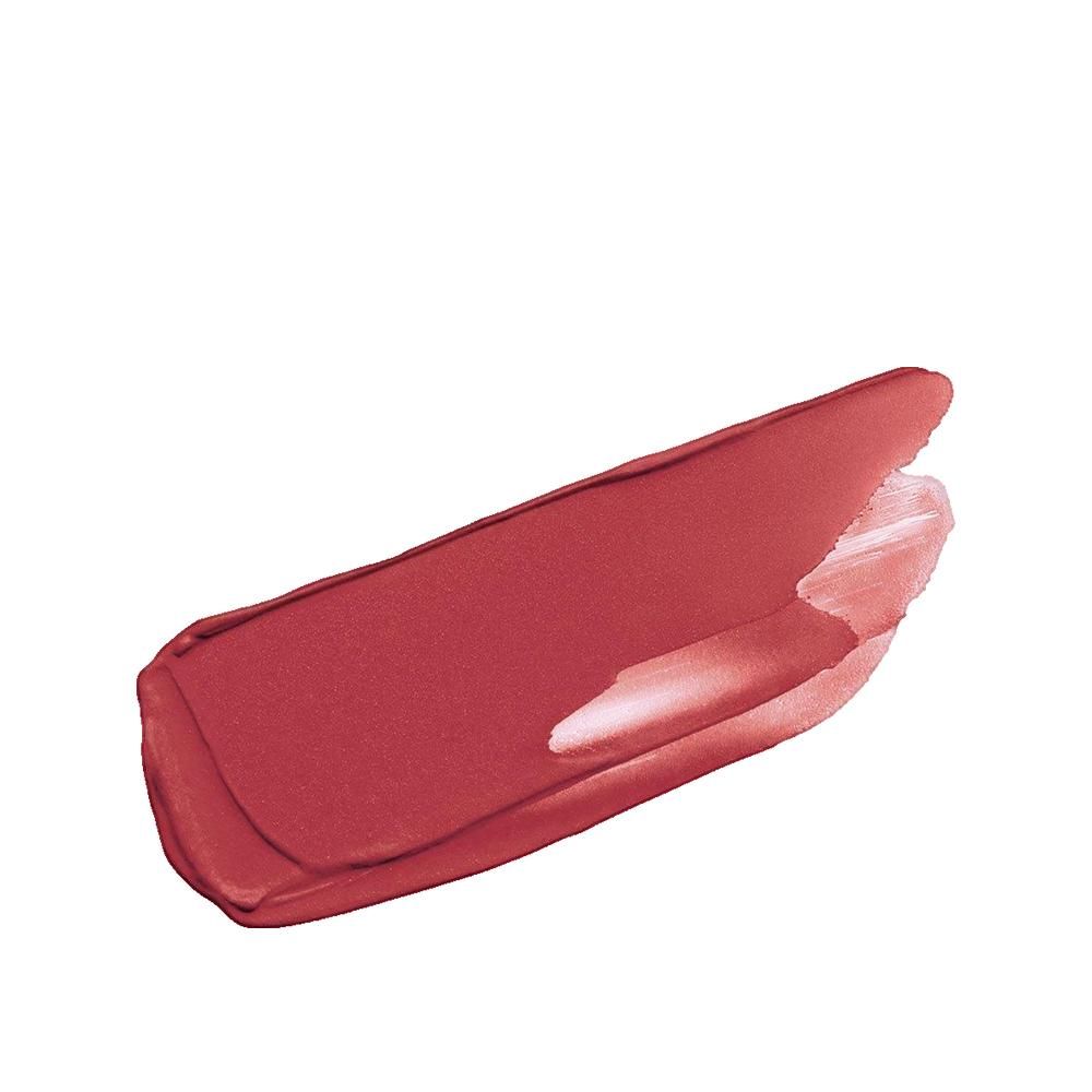 Campione di rossetto rosso. Tonalità: rosso-marrone. Texture opaca.