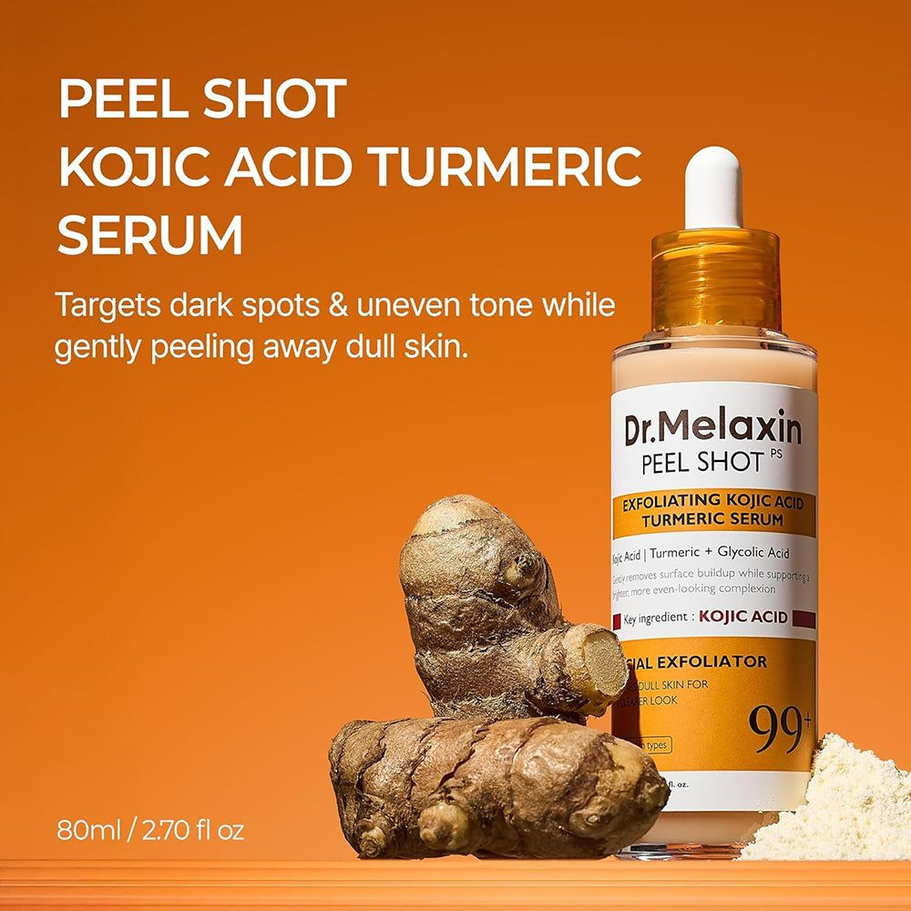 Siero Dr. Melaxin Peel Shot con acido cogico e curcuma, accanto a radici di curcuma fresche.