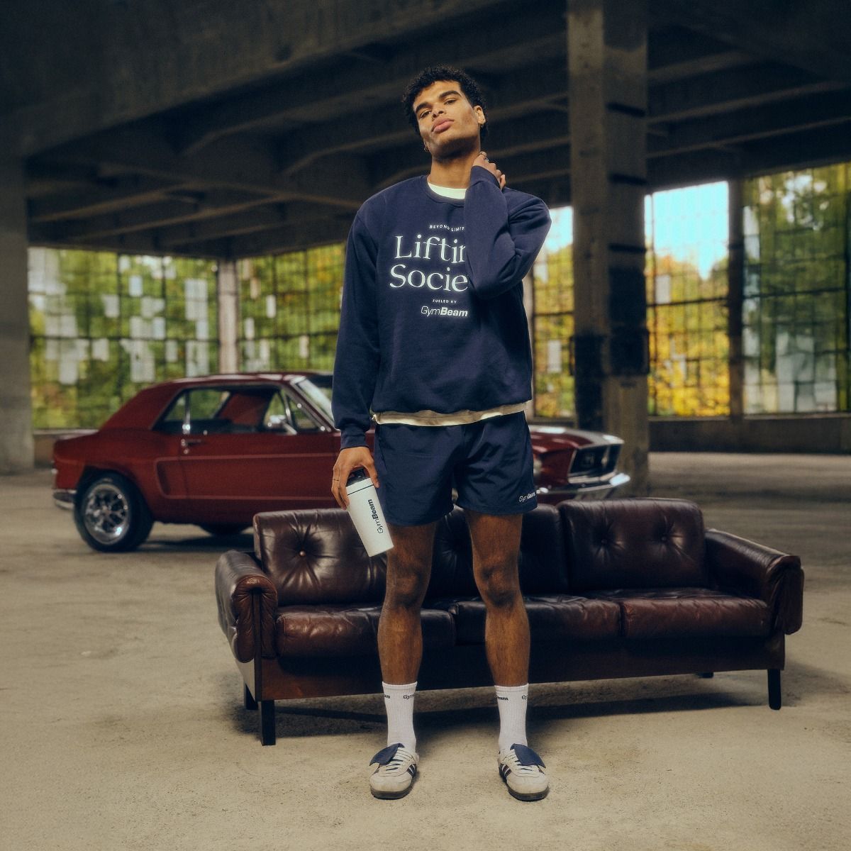 GymBeam Felpa uomo oversize senza cappuccio Lifting Society Nightfall