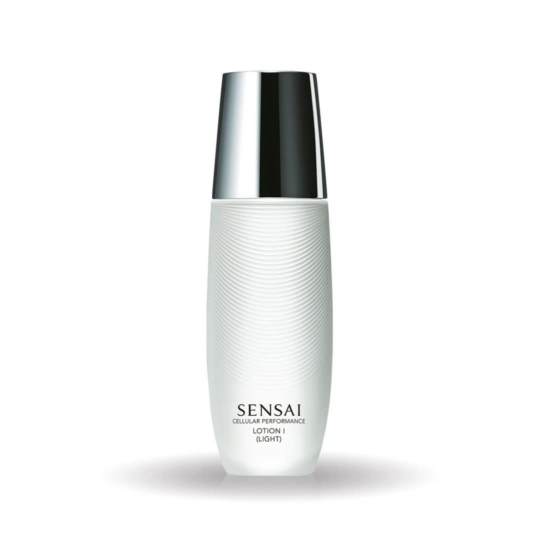 Flacone cosmetico. Scritta: Sensai Cellular Performance Lotion I (Light). Tappo argentato.