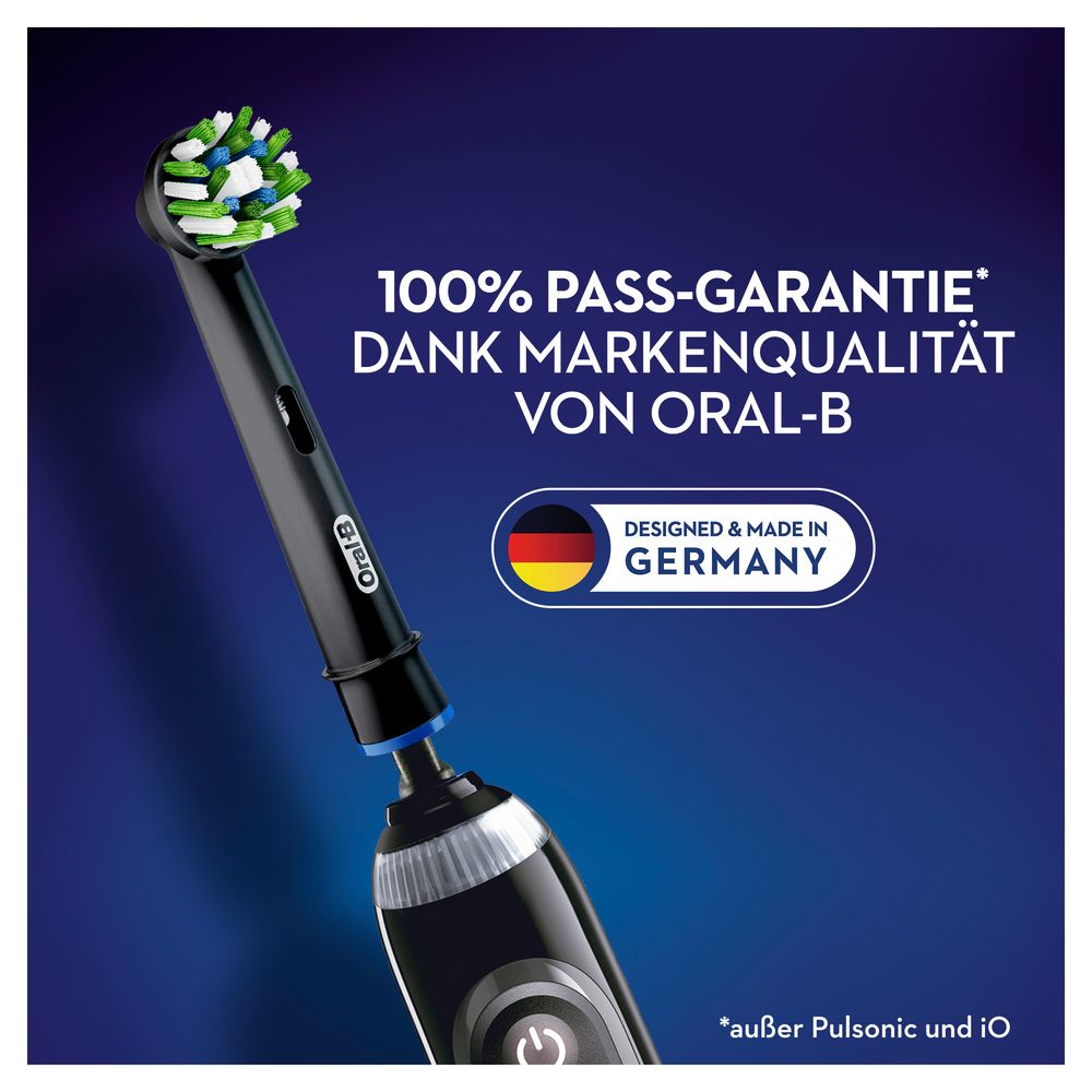 Testina nera con logo Oral-B. Setole verdi, bianche e blu. Testo: Garanzia 100%. Prodotto in Germania.