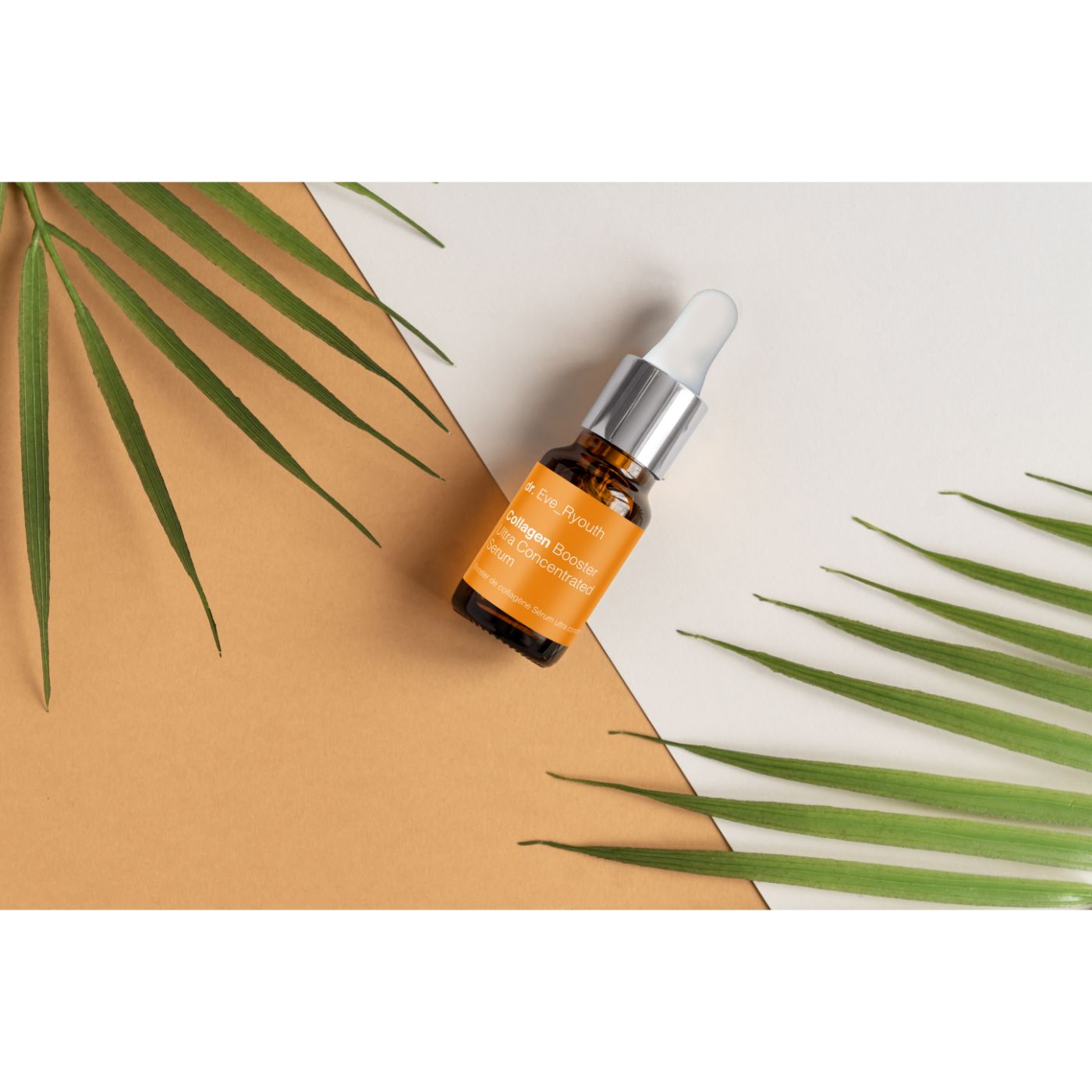 Flacone di vetro marrone con pipetta. Scritta: Collagen Booster Ultra Concentrated Serum. Su sfondo marrone e bianco.