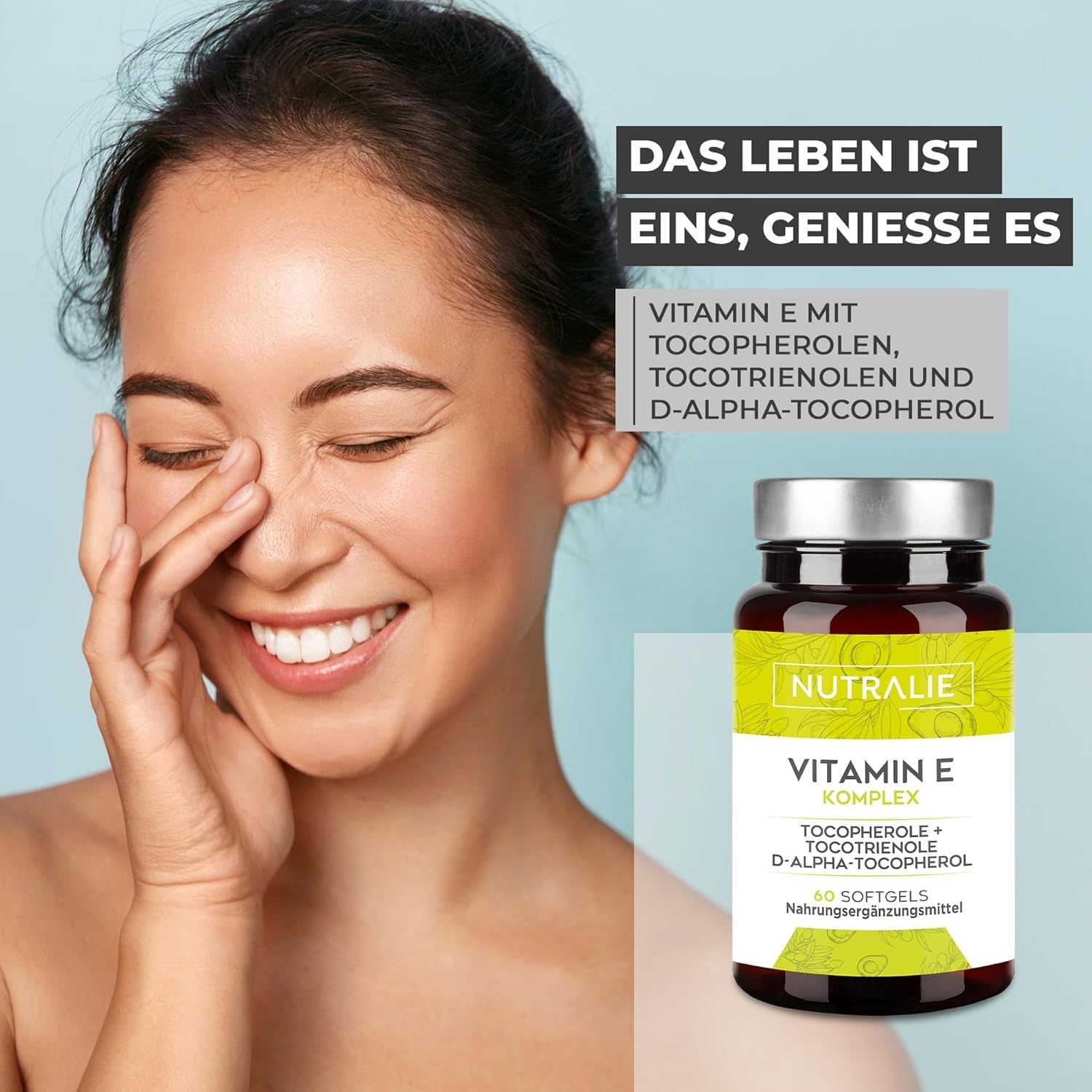 Donna sorridente, accanto una bottiglia di Nutralie Vitamin E Kapseln. Testo: Vitamin E mit Tocopherolen, Tocotrienolen und D-alpha-Tocopherol.