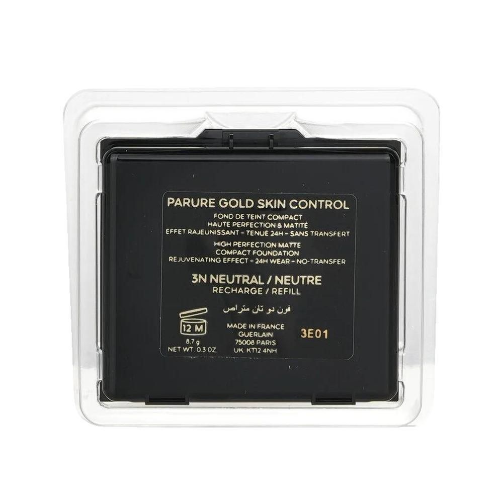 Ricarica cipria compatta. Contenitore nero con informazioni sul prodotto. Marchio Guerlain. 3N Neutro.