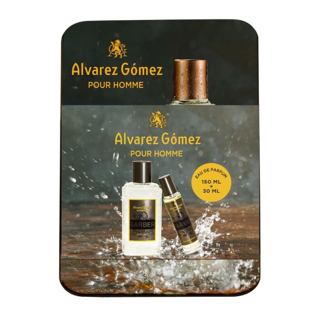 Set regalo con flaconi. Scritta Alvarez Gómez. Due flaconi, un piccolo vaporizzatore. Sfondo con acqua. Scritta Eau de Parfum.
