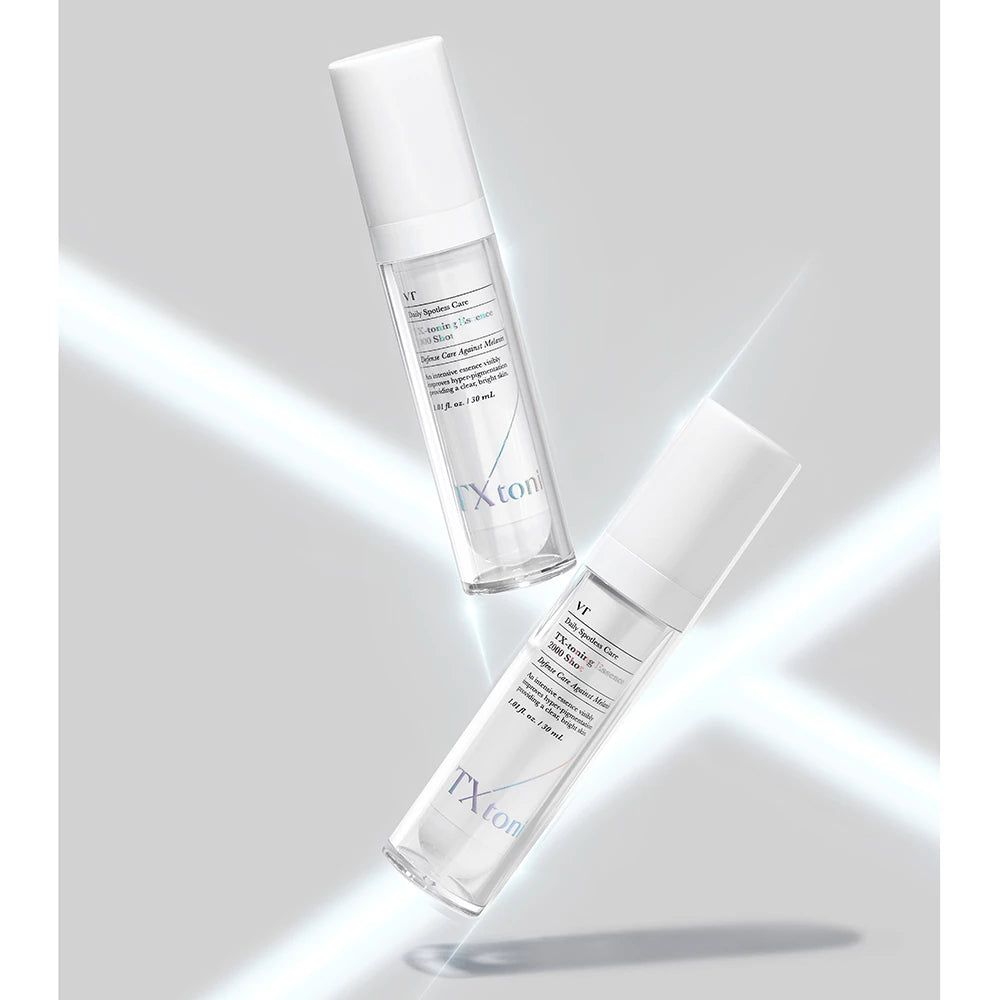 Due flaconi VT TX-Toning Essence 2000 Shot su sfondo chiaro.