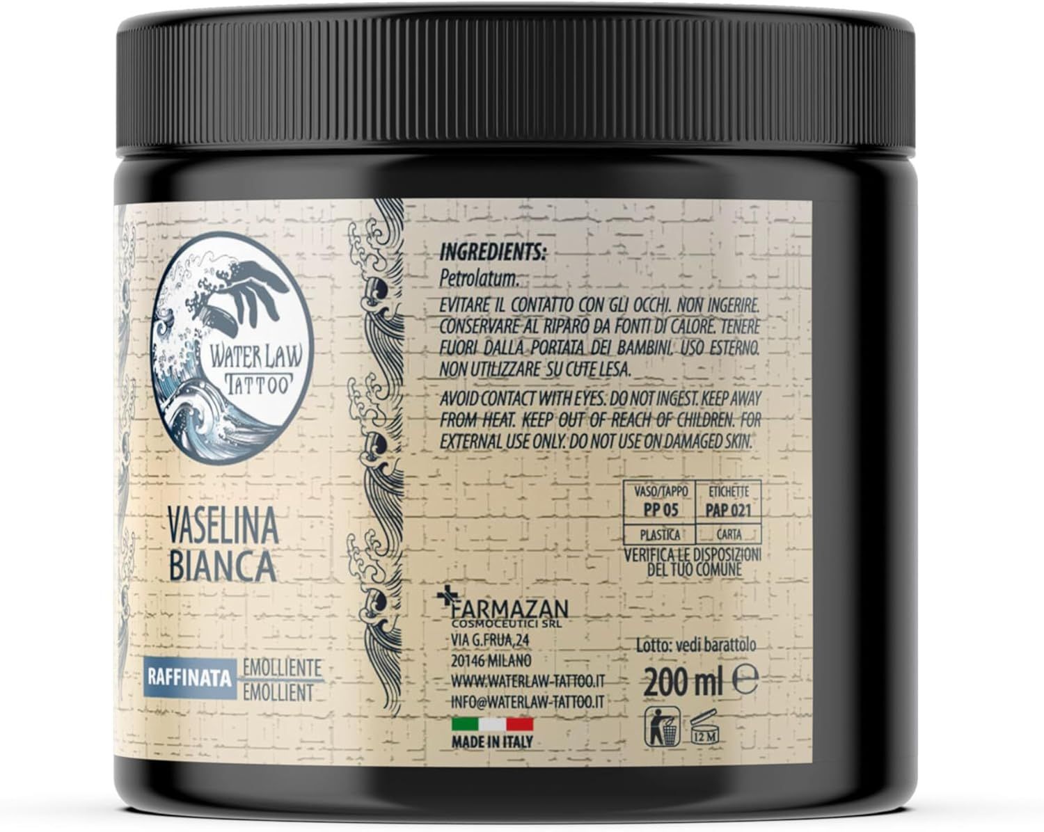 Retro del vasetto nero. Testo: Water Law Tattoo Vaselina Bianca. Ingredienti. 200 ml. Prodotto in Italia.