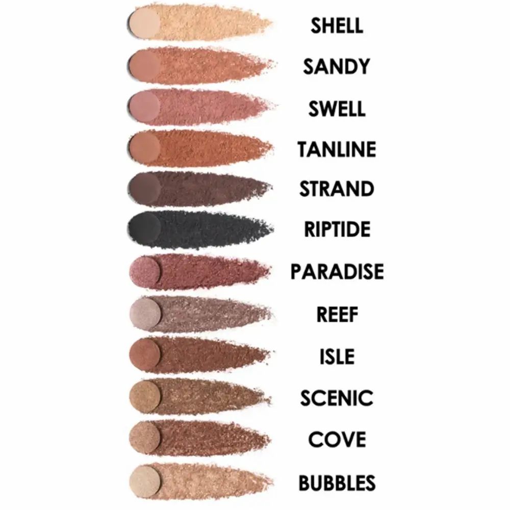 12 colori ombretto con nomi. Colori: Shell, Sandy, Swell, Tanline, Strand, Riptide, Paradise, Reef, Isle, Scenic, Cove, Bubbles.