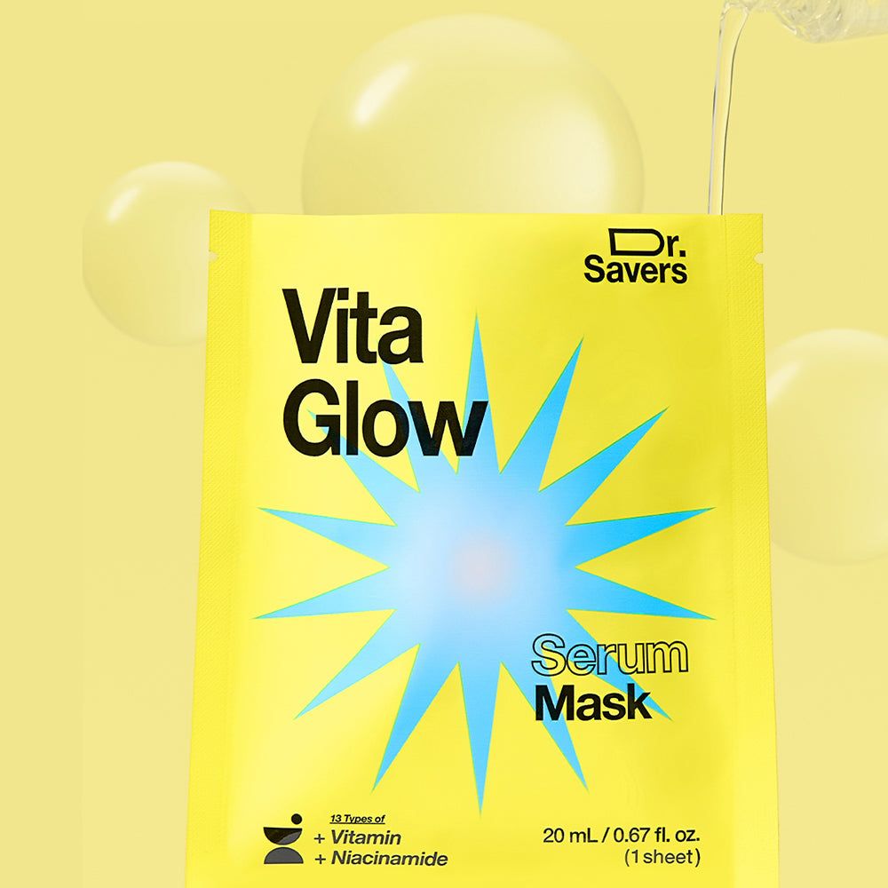 Confezione di maschera siero Vita Glow circondata da morbidi cerchi gialli.