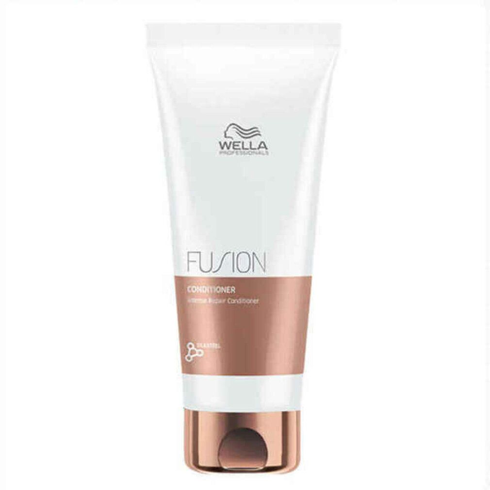 Tubo bianco con sezione centrale marrone. Scritta: Fusion Conditioner. Chiusura dorata.