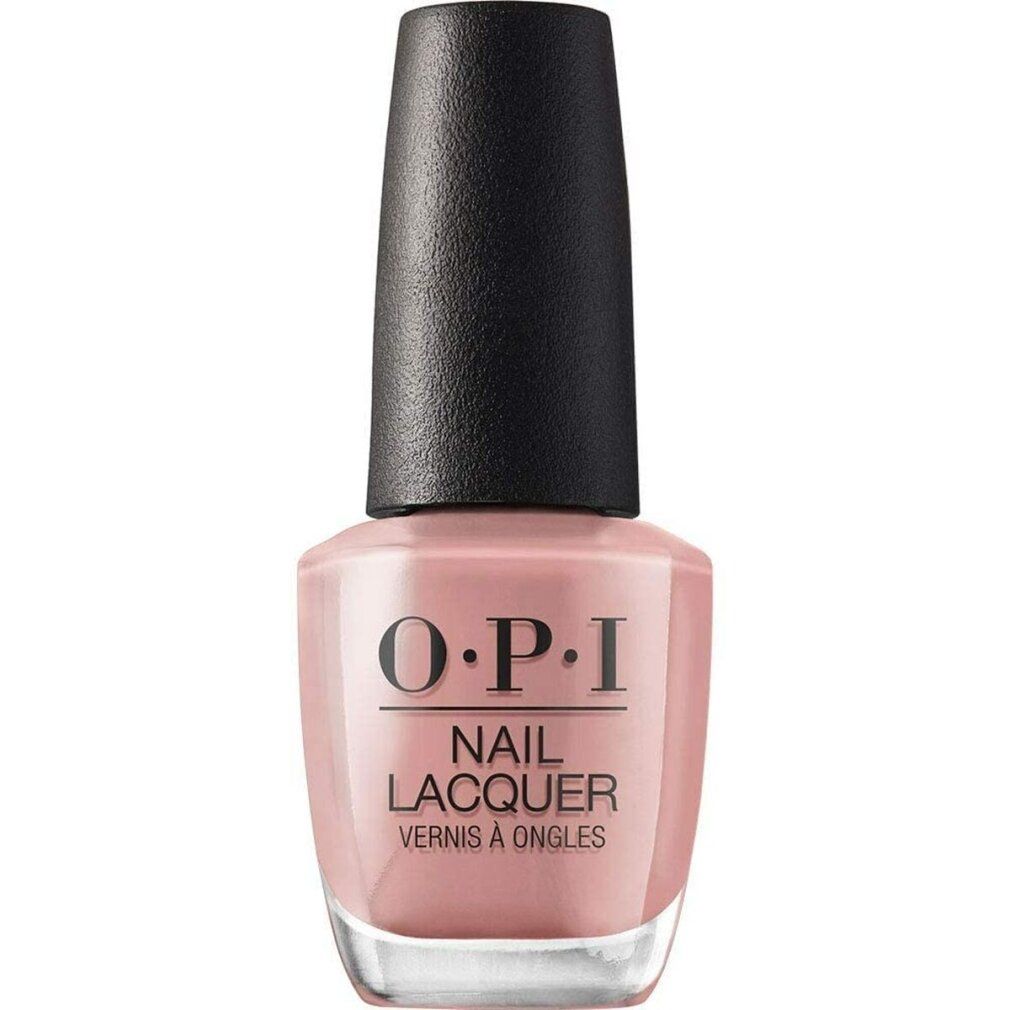 Flacone di smalto beige con tappo nero. O.P.I Nail Lacquer, 15 ml.