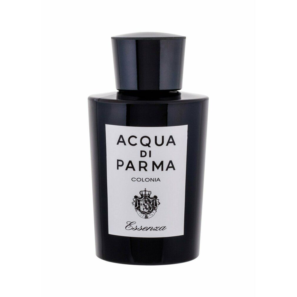 Flacone nero con etichetta bianca. Testo: Acqua di Parma Colonia Essenza. Tappo nero.