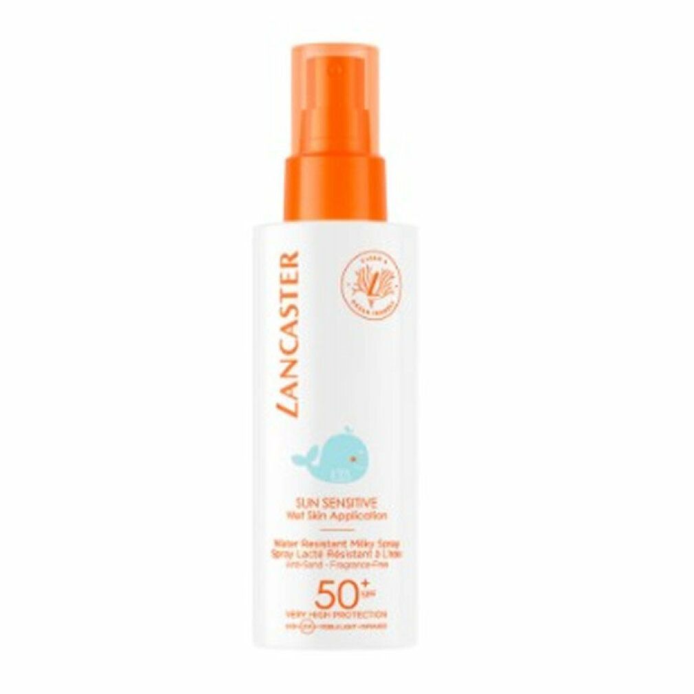 Flacone spray bianco e arancione. Scritte: Lancaster, Sun Sensitive, SPF 50+. Illustrazione balena.