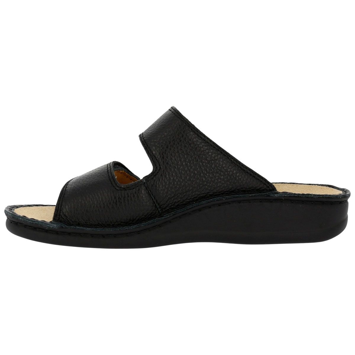 Sandalo nero con un cinturino e chiusura a strappo. Sottopiede beige. Aspetto pelle. Vista laterale.