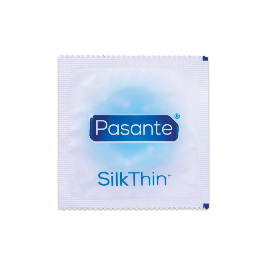 Confezione quadrata di preservativi Pasante Silk Thin. Bianca con logo blu.