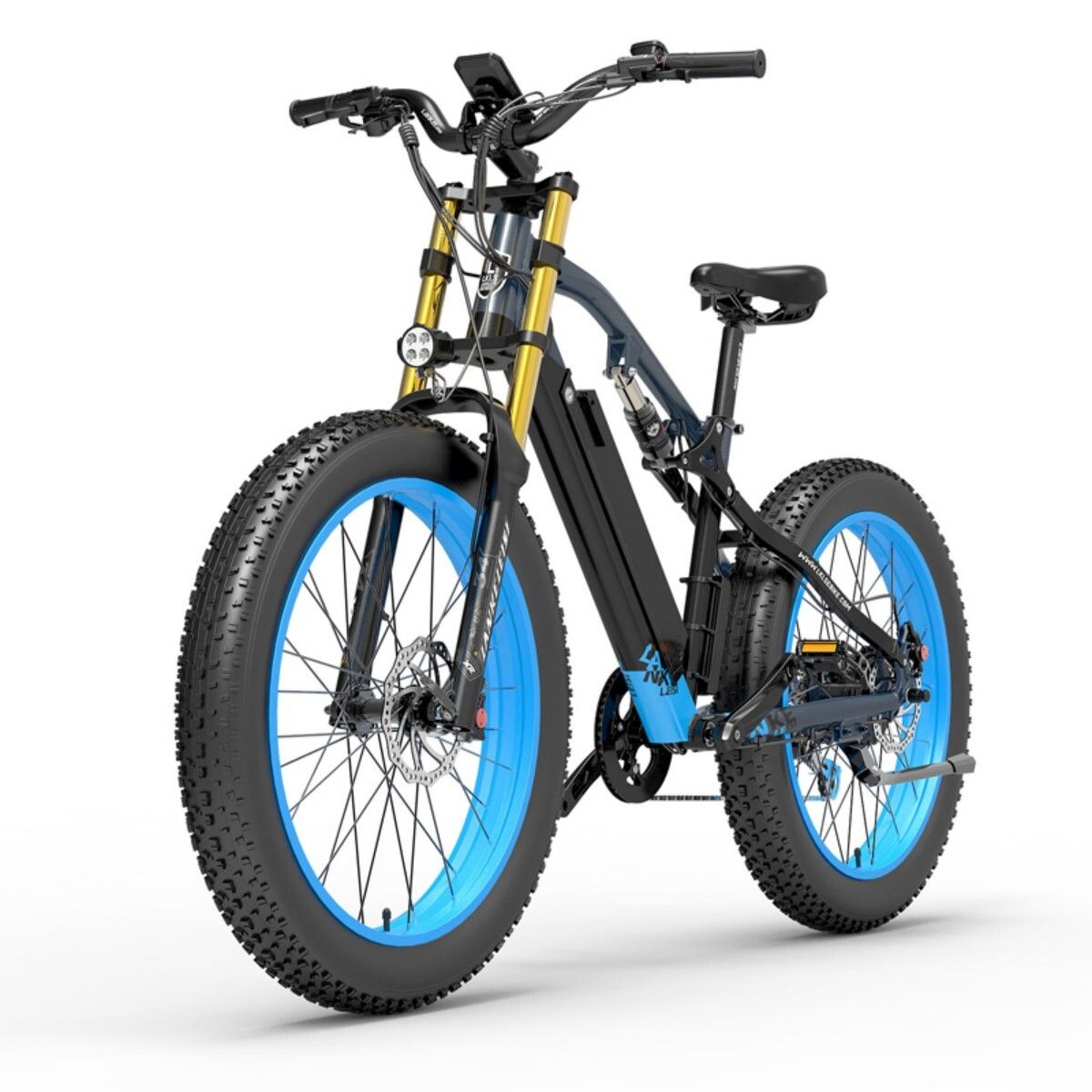 E-bike nera con cerchi blu. Pneumatici larghi, forcella dorata, telaio nero. Batteria e display visibili.