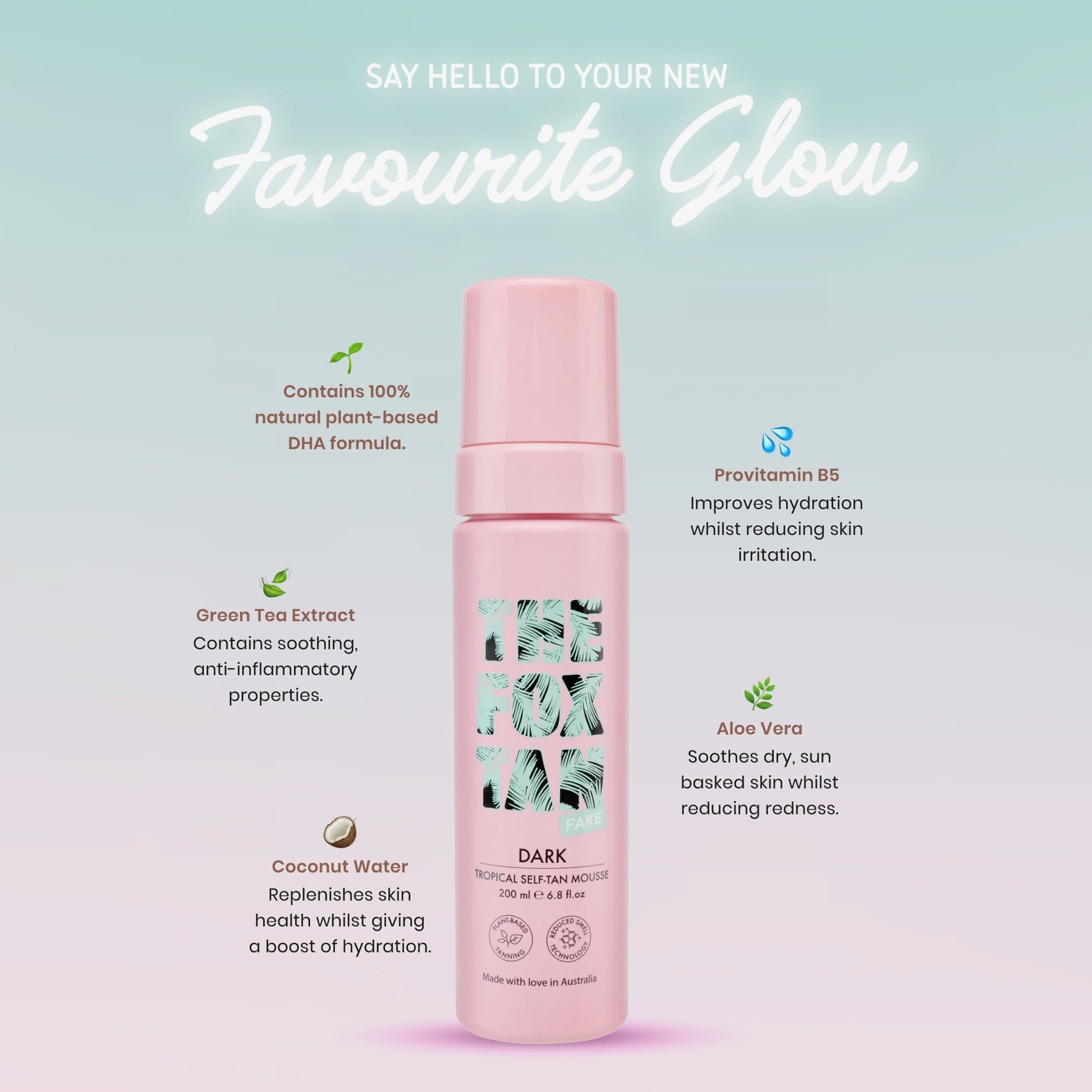 Flacone rosa THE FOX TAN DARK Tropical Self-Tan Mousse. Ingredienti: acqua di cocco, aloe vera, estratto di tè verde.