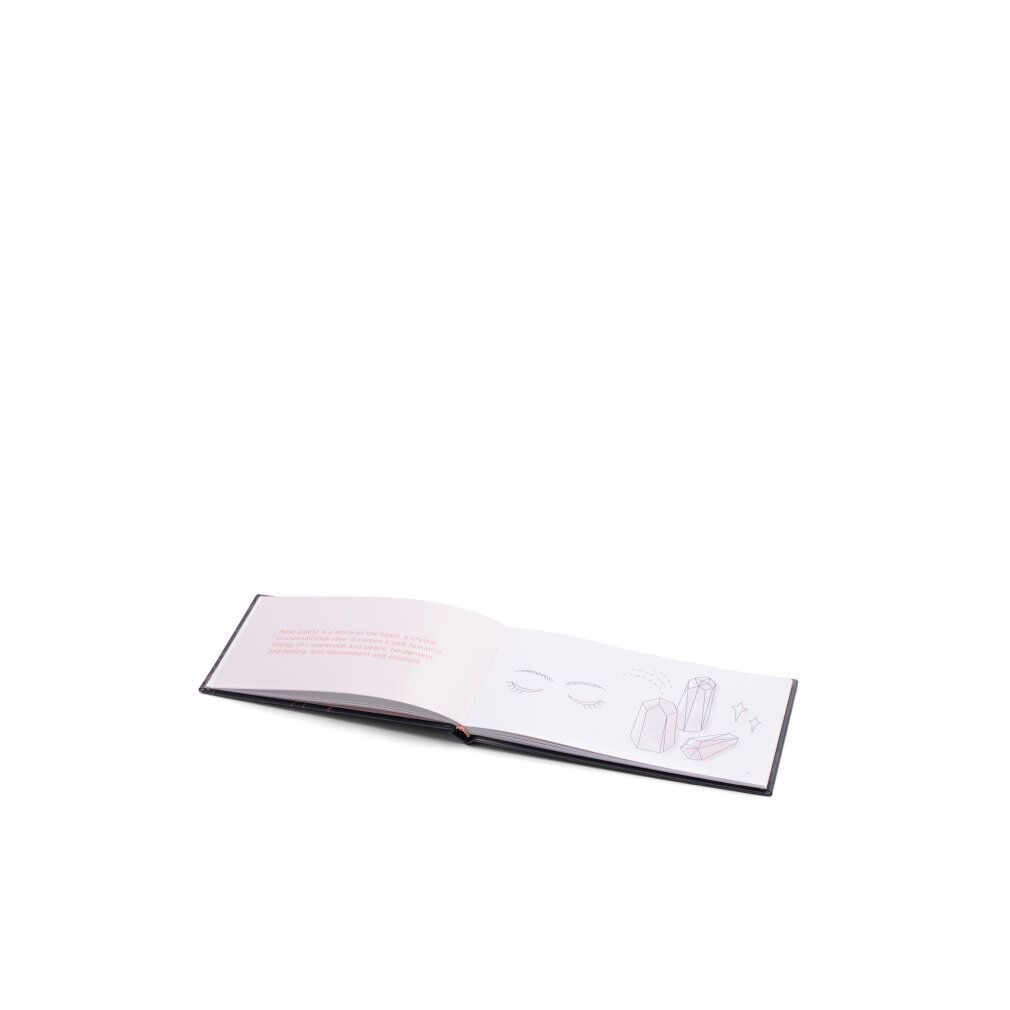 Libro aperto con illustrazioni e testo rosa. Copertina nera. Titolo non visibile.