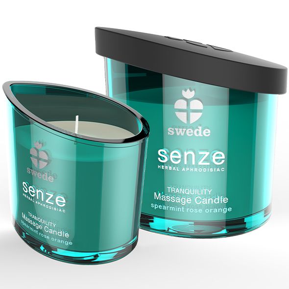 Due candele da massaggio verdi. Scritta: swede, senze, Tranquility Massage Candle, Spearmint Rose Orange.