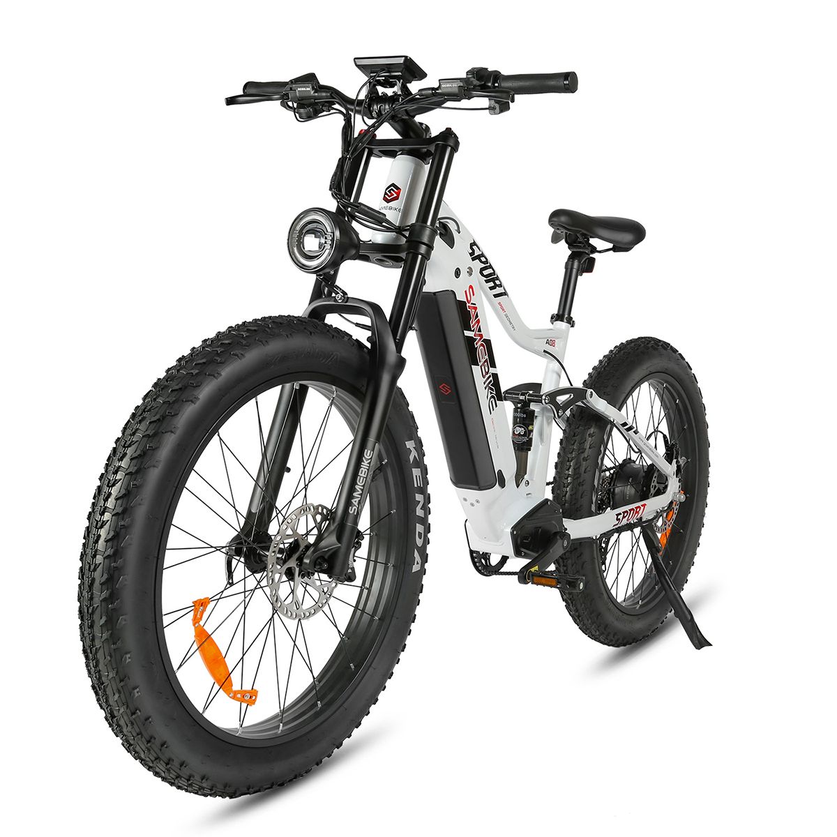 E-MTB bianco, pneumatici neri. Marchio SAMEBIKE, modello RS-A08-II. Faro, forcella nera.