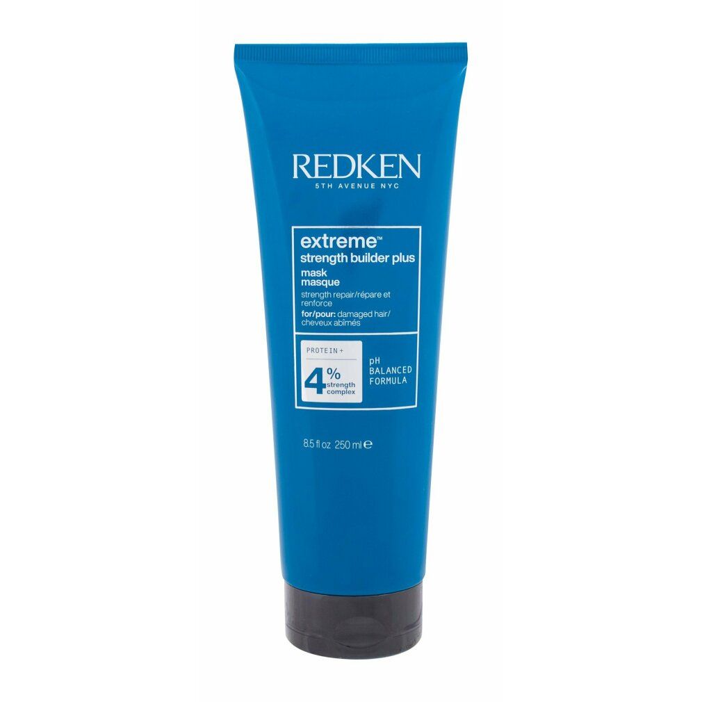 Tubo blu Redken. Testo: Extreme Strength Builder Plus Mask. Contiene 250 ml.