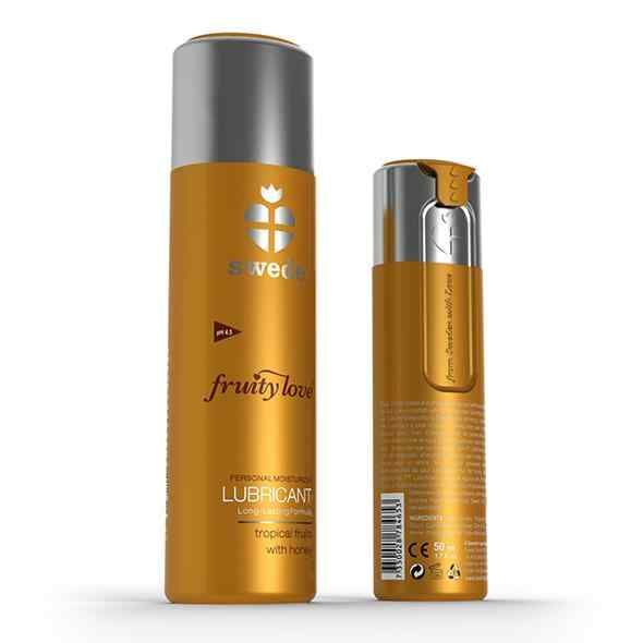 Due flaconi. Flacone dorato con tappo argentato. Scritte: Swede, Fruity Love, Lubricant. Flacone piccolo.