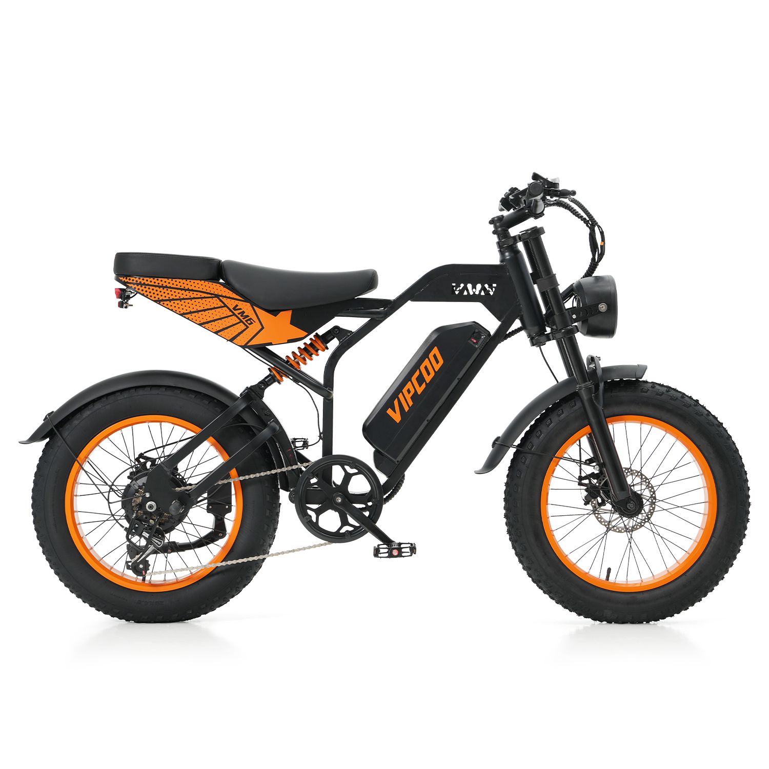 E-bike nera con cerchi arancioni. VIPCOO è visibile sul telaio. Modello VM6.