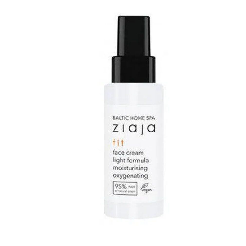 Flacone bianco Ziaja Baltic Home Spa Fit. Tappo nero. Scritte: fit, face cream, light formula, moisturising, oxygenating. 95% ingredienti naturali.