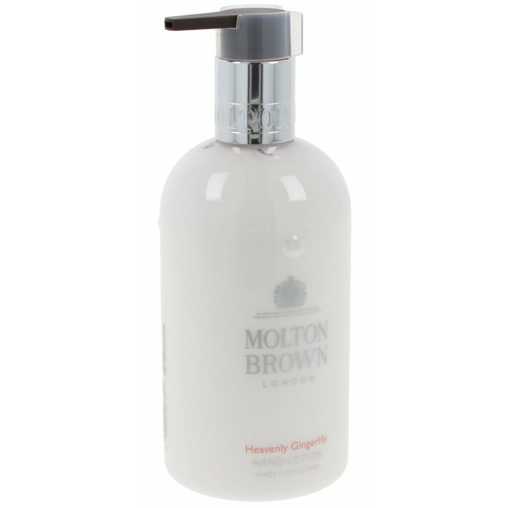 Flacone di lozione per le mani bianco con erogatore argentato. Scritta: Molton Brown London, Heavenly Gingerlily Hand Lotion, Made in England.