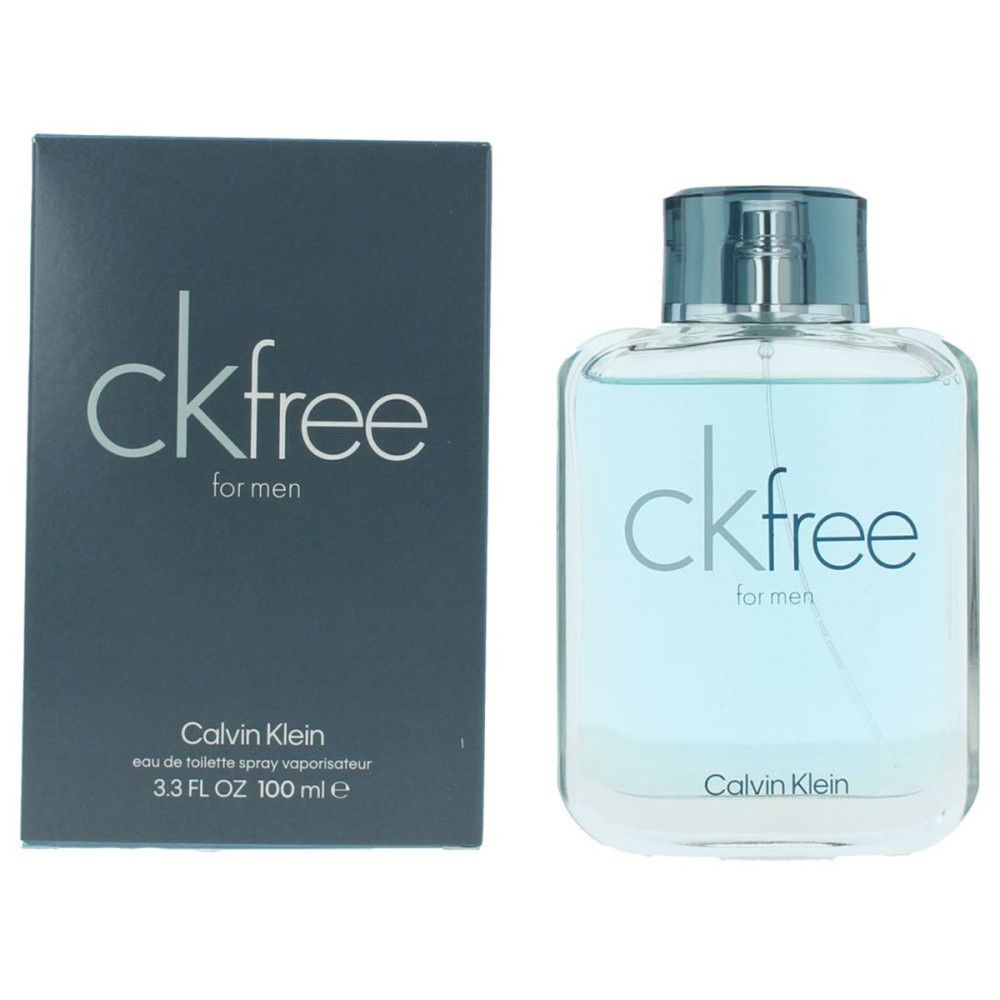 Flacone e confezione di Calvin Klein CK Free. Flacone rettangolare con liquido blu e tappo argento. Confezione grigia.