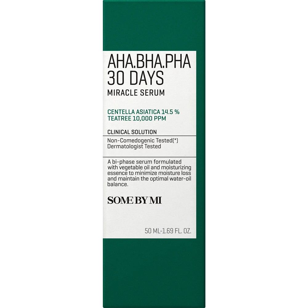 Confezione del prodotto verde. Scritta: AHA.BHA.PHA 30 DAYS MIRACLE SERUM. Marchio SOMEBYMI. Contiene informazioni sul prodotto.