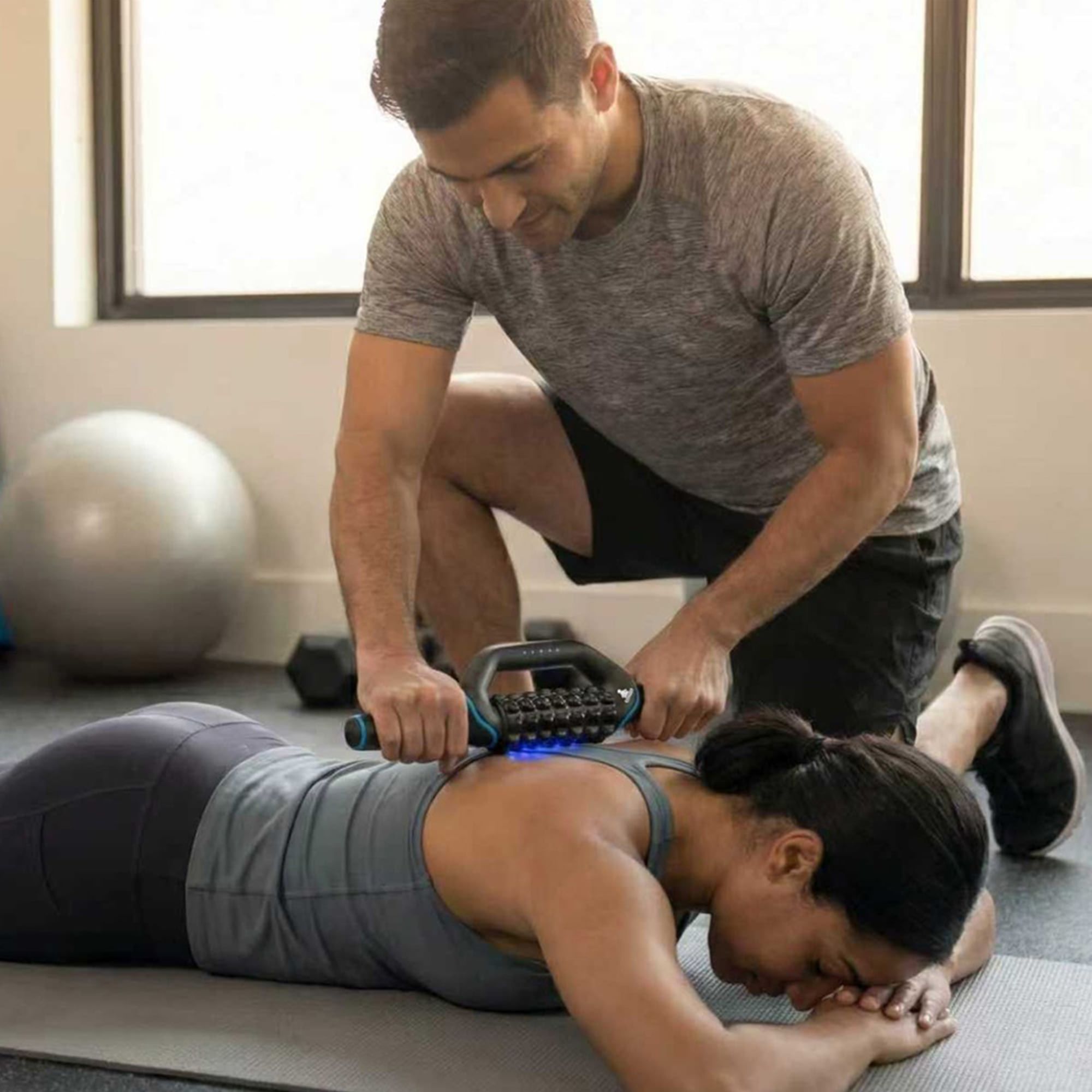 Rullo Massaggiatore Elettrico FitRoller per Recupero Muscolare