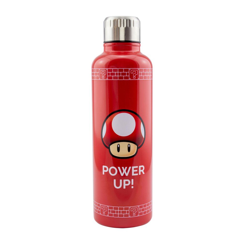 Borraccia rossa con design a fungo e scritta "POWER UP!". Tappo argentato. Su sfondo bianco.