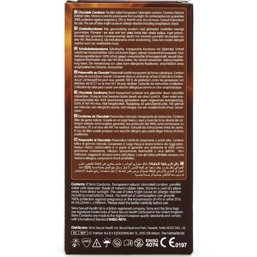 Retro di una scatola di preservativi Skins Chocolate. Testo multilingue. Informazioni sugli ingredienti e il produttore.