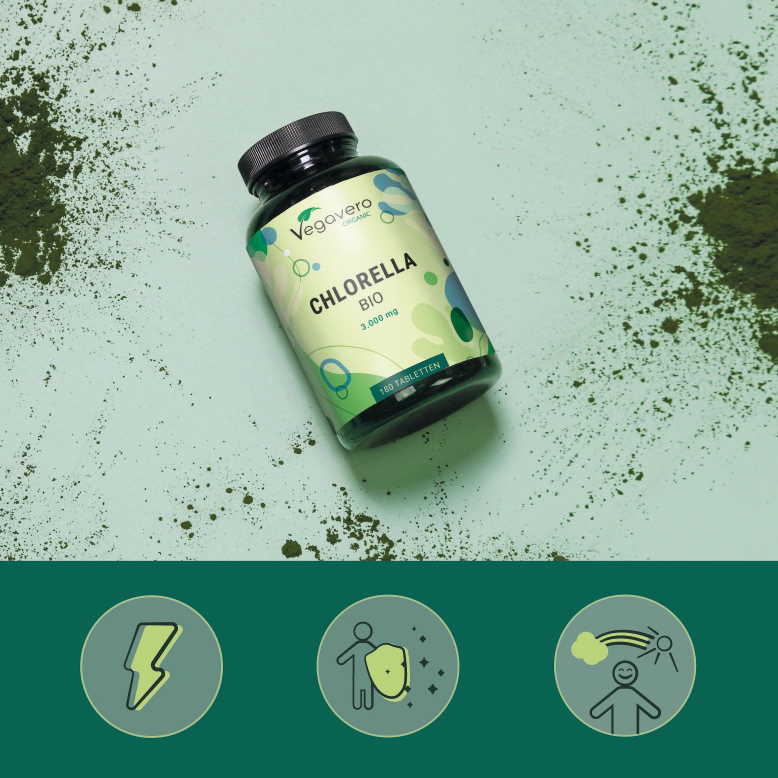 Flacone di Chlorella BIO, 180 compresse, su sfondo verde con macchie di polvere verde e icone.