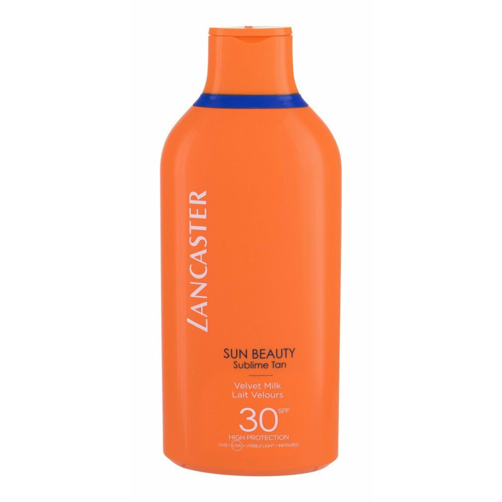 Flacone arancione con linea blu. Testo: Lancaster, Sun Beauty, Velvet Milk, SPF 30.