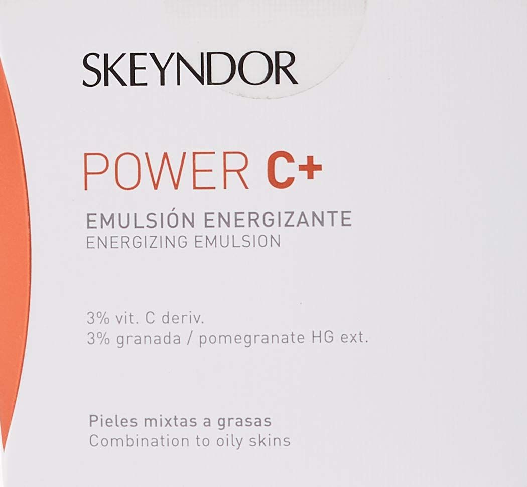 Primo piano del prodotto. Testo: Skeyndor, Power C+, Emulsione energizzante. Per pelli miste e grasse.
