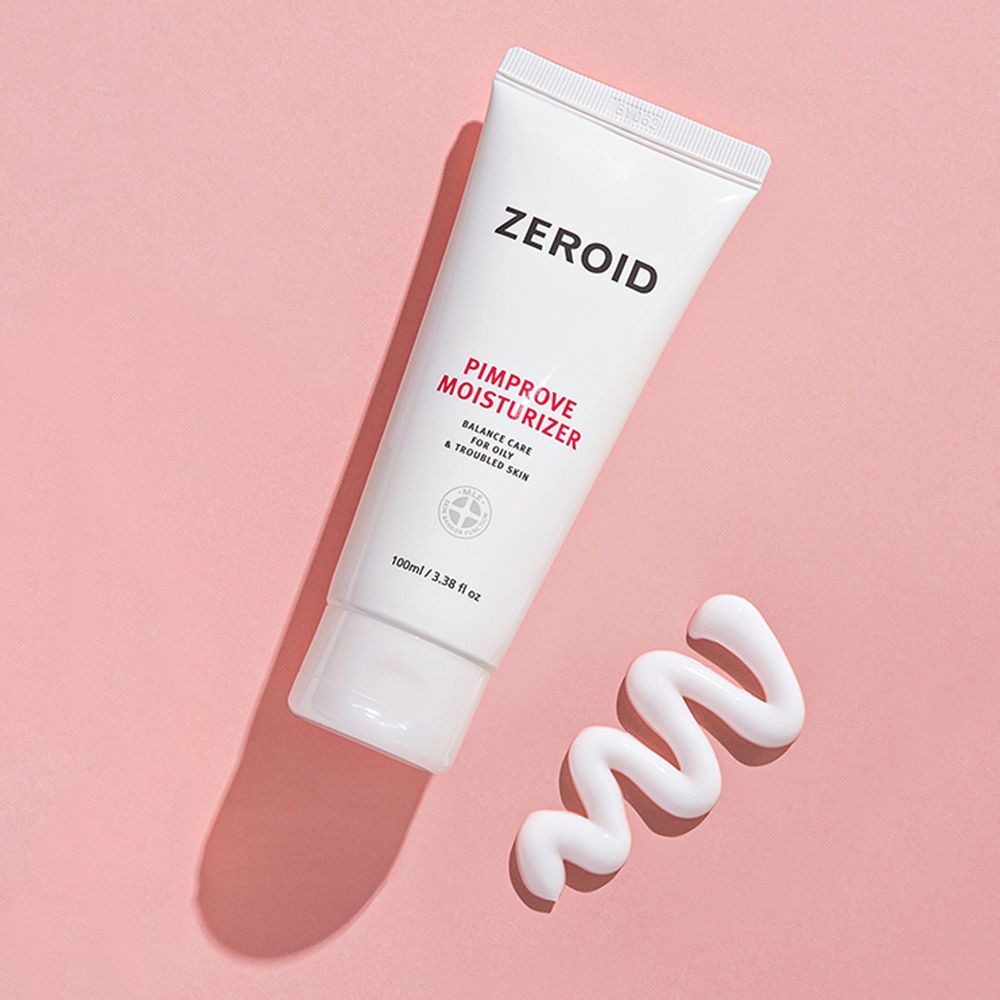 Tubo bianco ZEROID Pimprove Moisturizer e filo di crema. Scritta: Balance Care for Oily & Troubled Skin. 100ml/3.38 fl oz.
