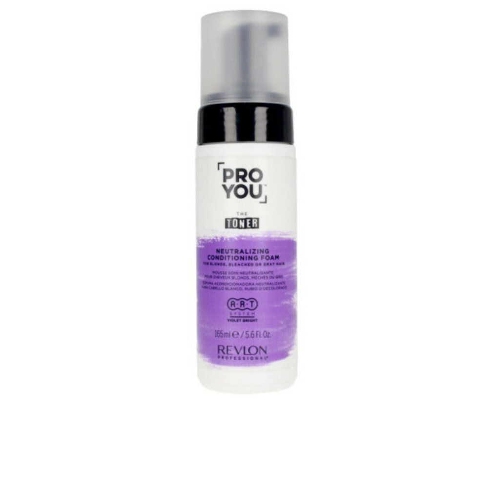 Flacone con etichetta bianca, accenti viola e testo. Contiene "PRO YOU THE TONER". "Neutralizing Conditioning Foam". Marca: Revlon.