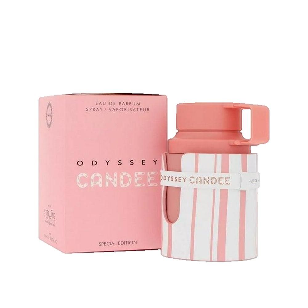 Flacone rosa a strisce bianche e rosa, tappo rosa. Confezione rosa con scritta "ODYSSEY CANDEE".