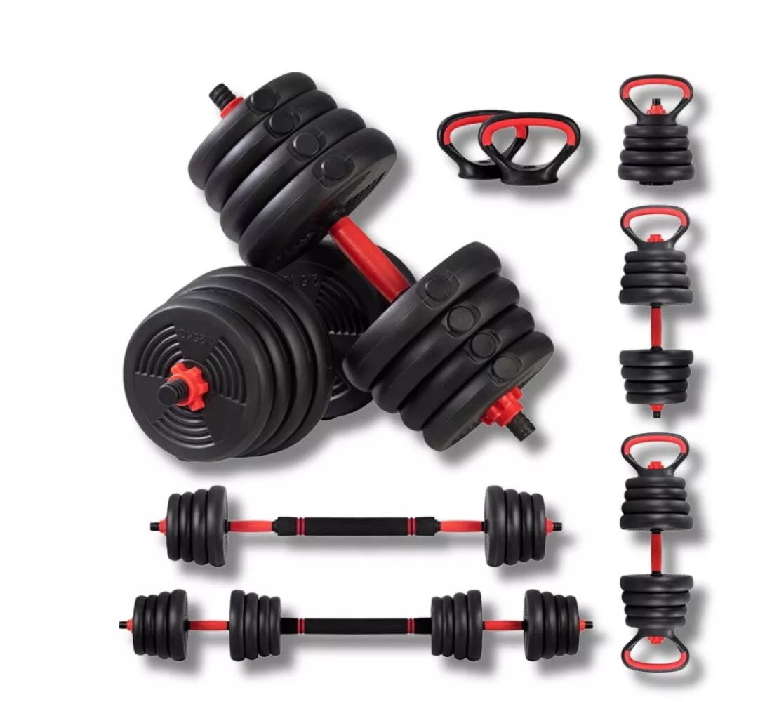 Set fitness con manubri, manubri corti e kettlebell. Dischi neri, impugnature rosse. Diverse configurazioni.